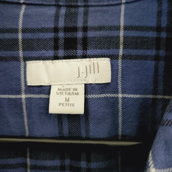 J. Jill Women's Blue Plaid Long Sleeve Button Down V-Neck Shirt Medium Petite - Picture 5 of 5